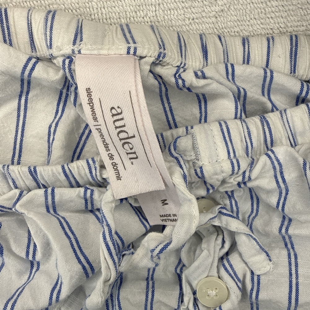 Pajama Shorts Women's Medium White Blue Stripe Ruffle Hem Button Front - Picture 2 of 7